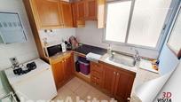 Kitchen of Flat for sale in  Valencia Capital