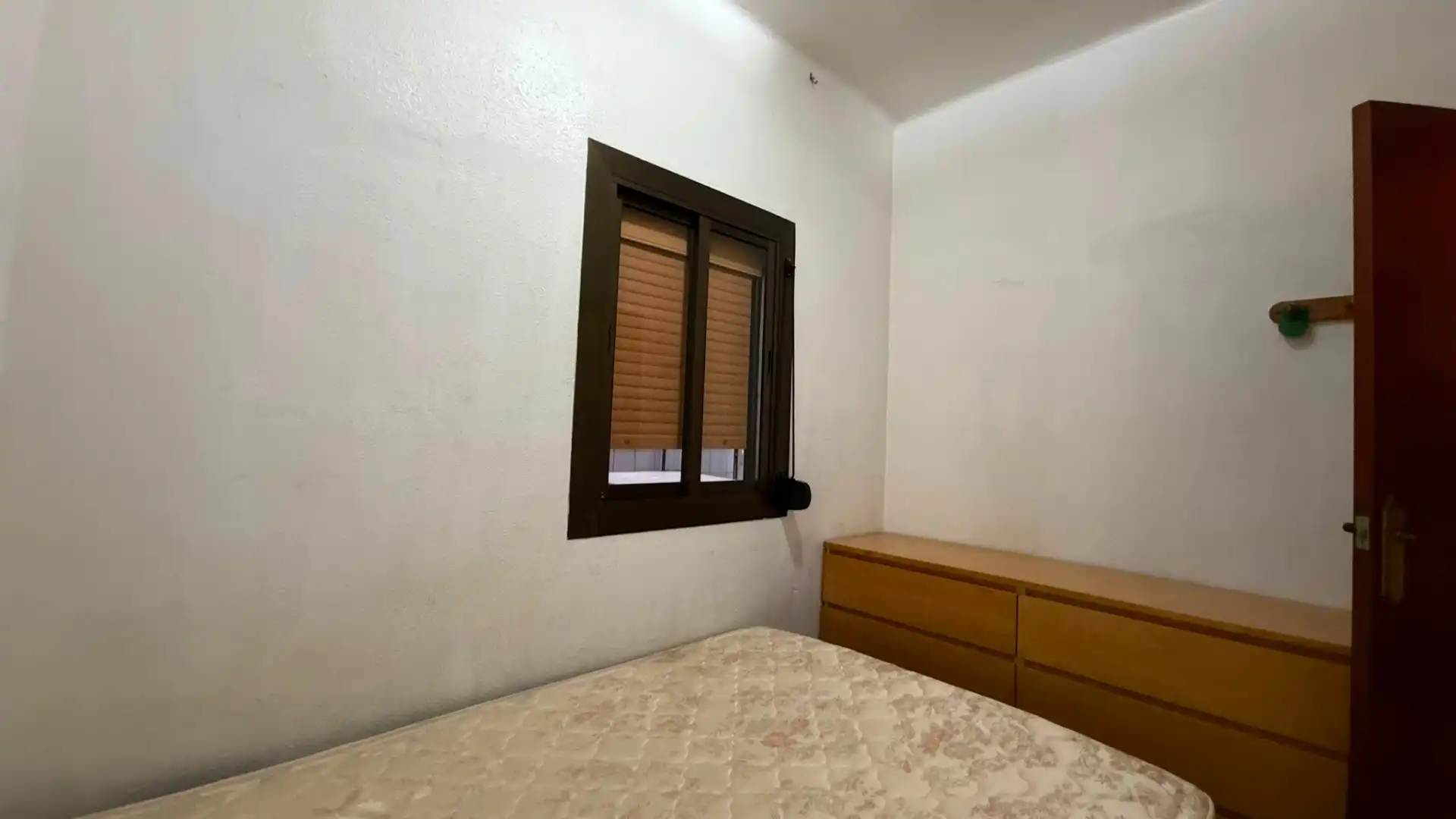 Habitación de Piso en venta en Barcelona con Aire acondicionado, Calefacción y Horno