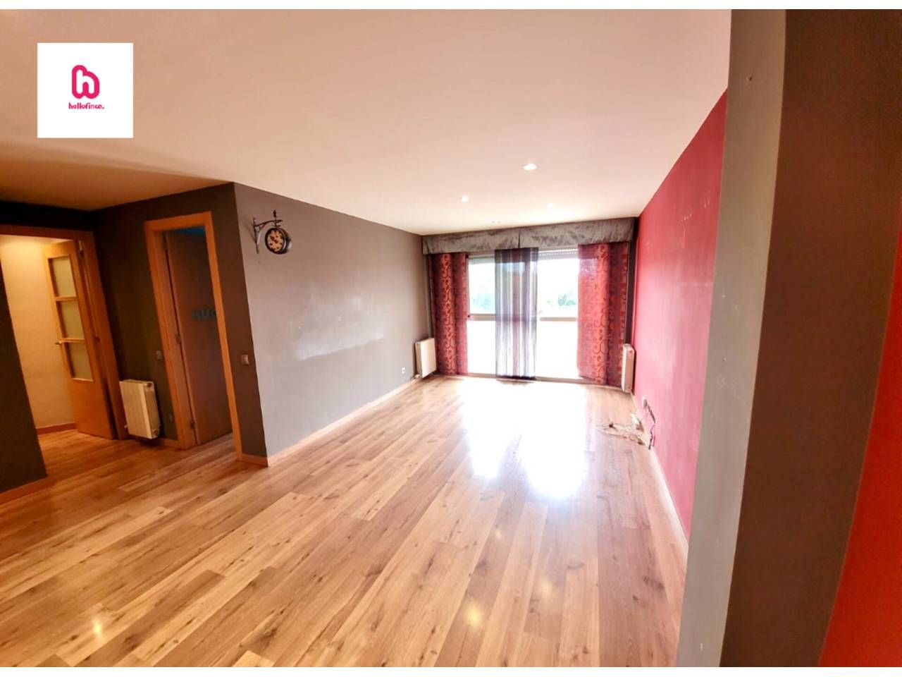 Living room of Flat for sale in Mollet del Vallès  with Air Conditioner, Heating and Parquet flooring