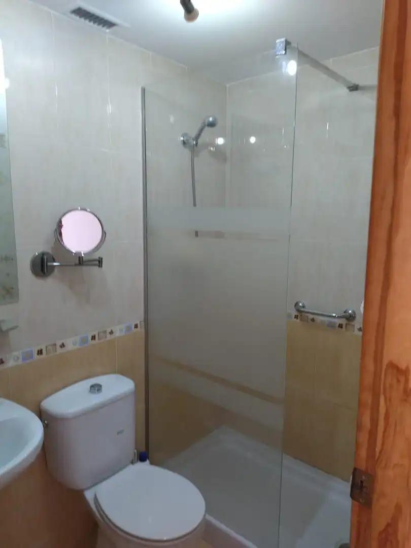 Bathroom of Houses for sale in Castillo de Locubín  with Terrace and Balcony