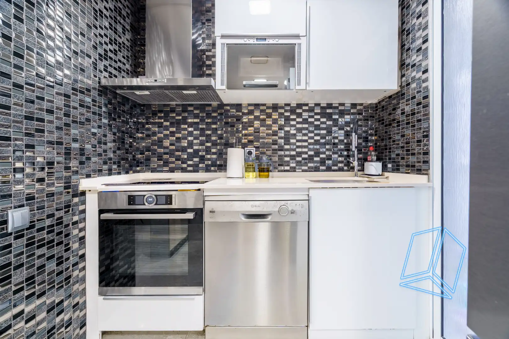 Cocina de Planta baja en venta en Barcelona con Amueblado y Horno