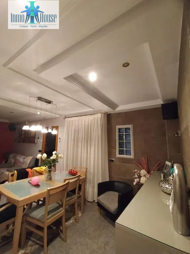 Comedor de Piso en venta en  Albacete Capital con Calefacción y Balcón