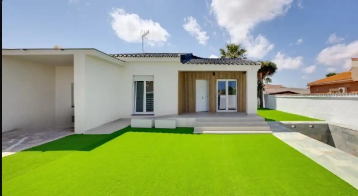 Villa avec piscine à vendre à Zona Carrefour - Urbanizaciones, imagen 2