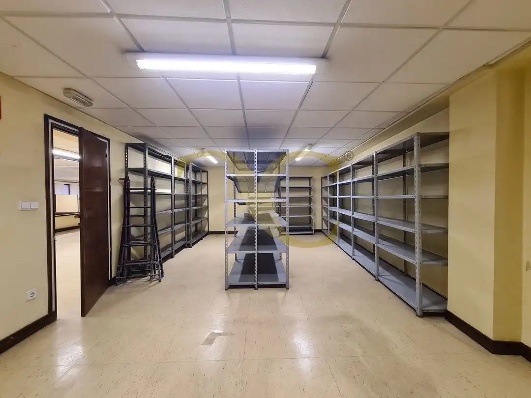 Commercial properties for rent in Gijón   with Air Conditioner