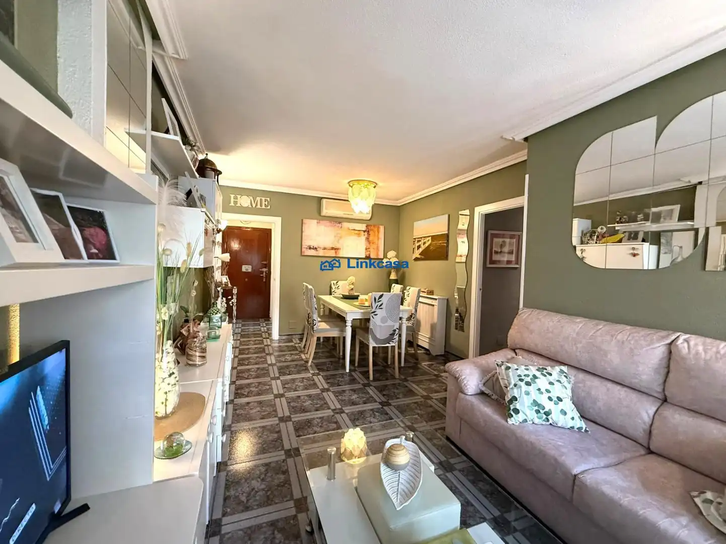 Living room of Flat for sale in Madrid  with Air Conditioner, Heating and Private garden