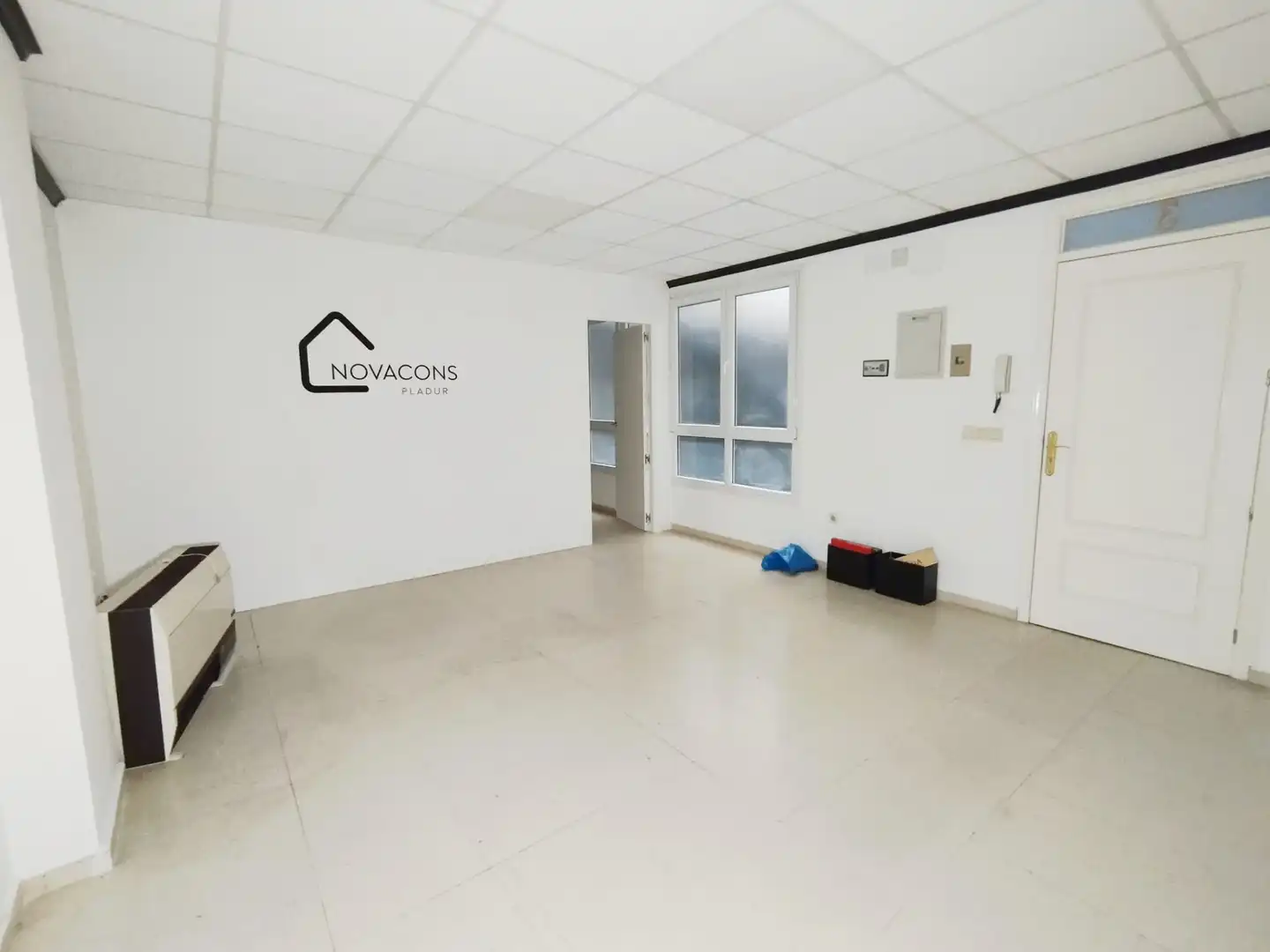Local comercial en venda a Calle Campo