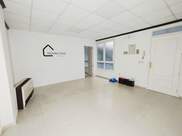 Local comercial en venda a Calle Campo