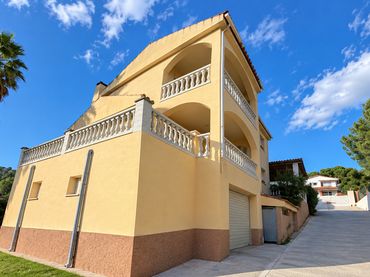 Casa con balcone in vendita a Torrelles de Foix