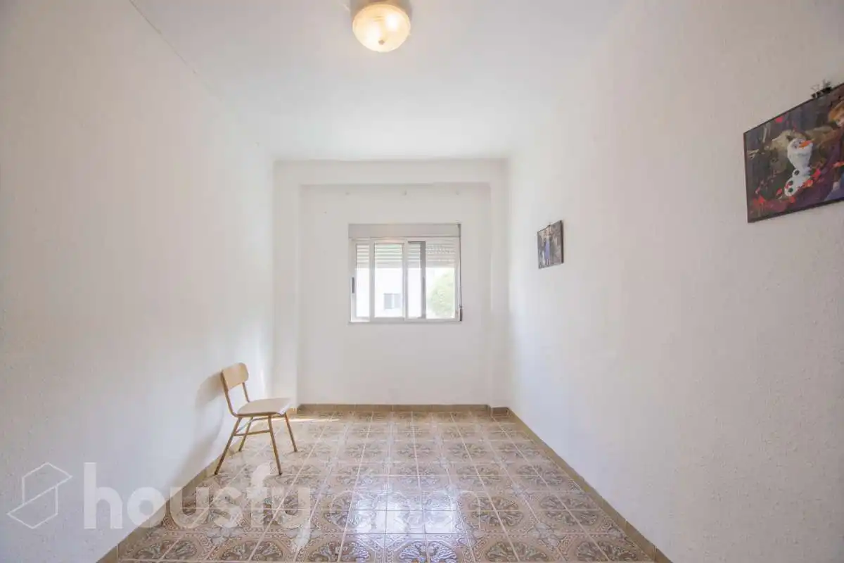 Bedroom of Flat for rent in Benetússer  with Air Conditioner, Furnished and Balcony