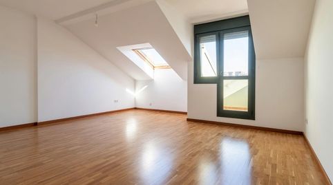 Foto 3 de Piso en venta en Calle Peña Rueda, 4, El Berrón - La Carrera, Siero
