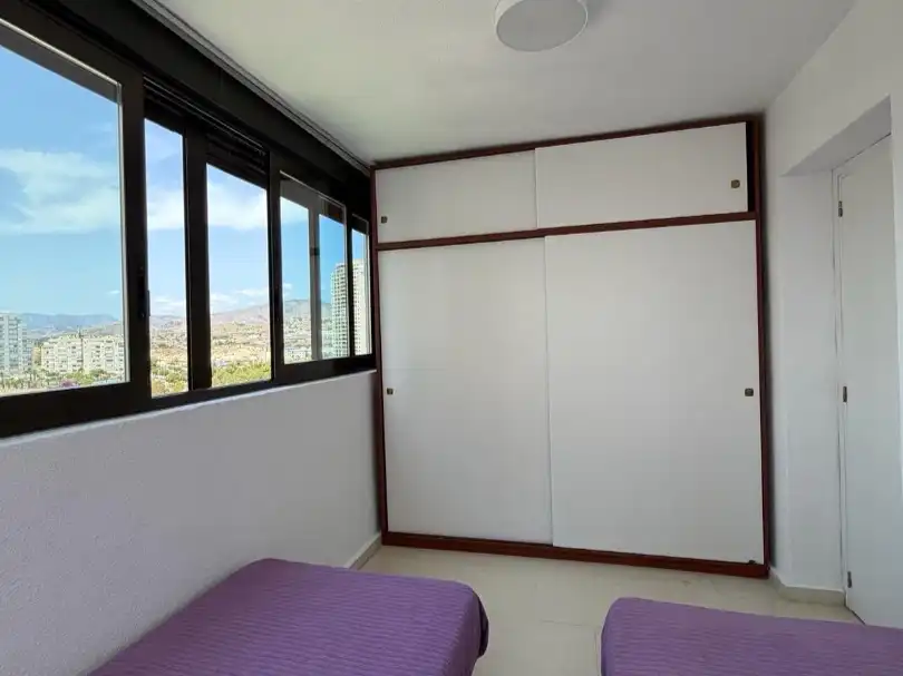 Apartament amb piscina de lloguer a Avinguda de la Marina Baixa 13, imagen 4