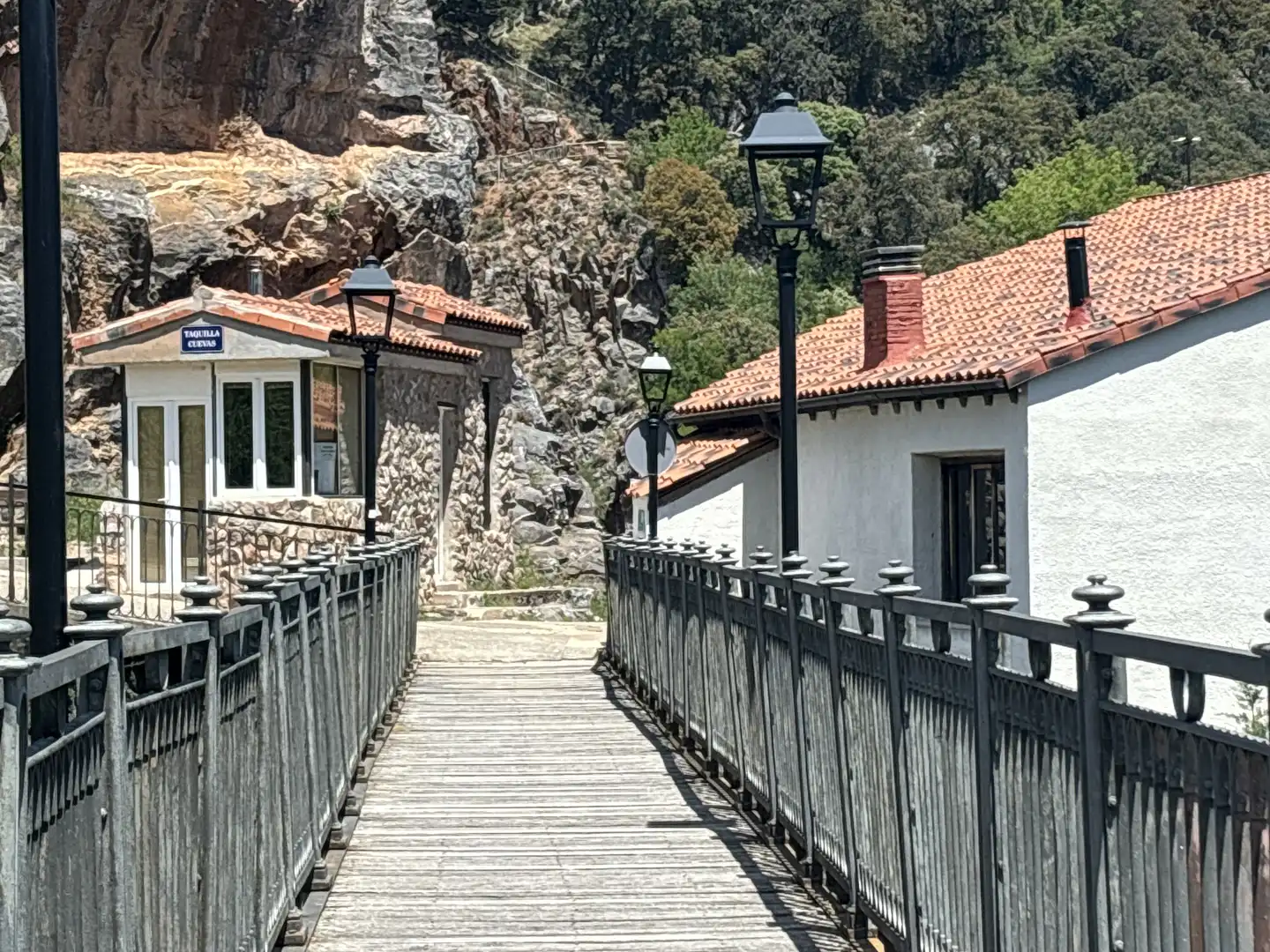 Vista exterior de Piso en venta en Ortigosa de Cameros con Calefacción, Amueblado y Balcón