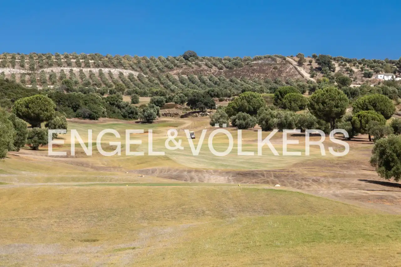 Finca rústica en venda en Arcos de la Frontera amb Aire condicionat, Calefacció i Jardí privat