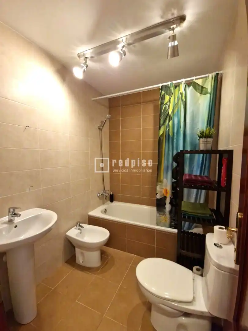 Baño de Piso en venta en Málaga con Aire acondicionado, Calefacción y Trastero