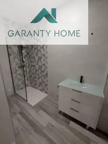 Bany de Loft de lloguer en Málaga amb Aire condicionat, Calefacció i Moblat