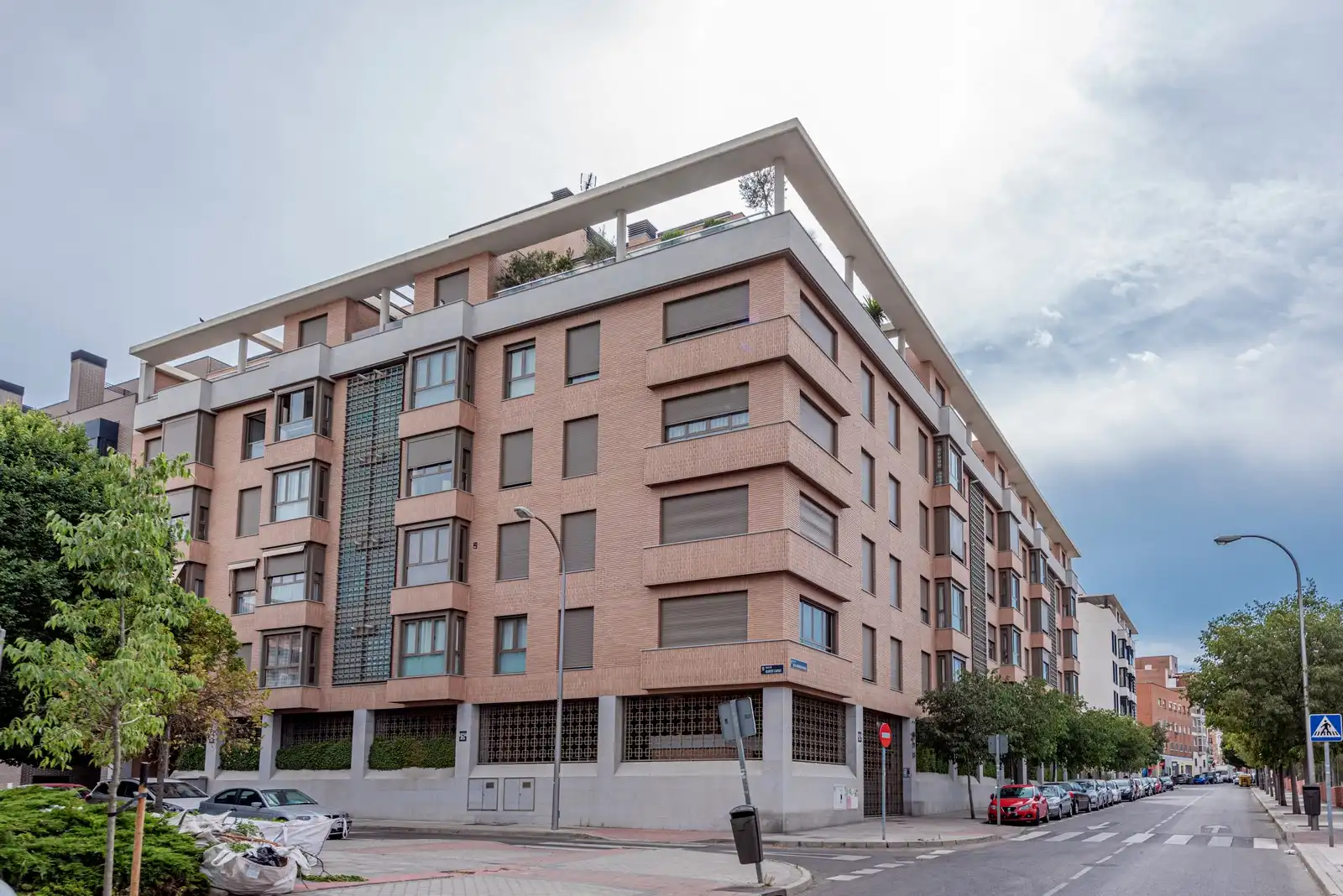 Exterior view of Study for sale in Madrid  with Storage room