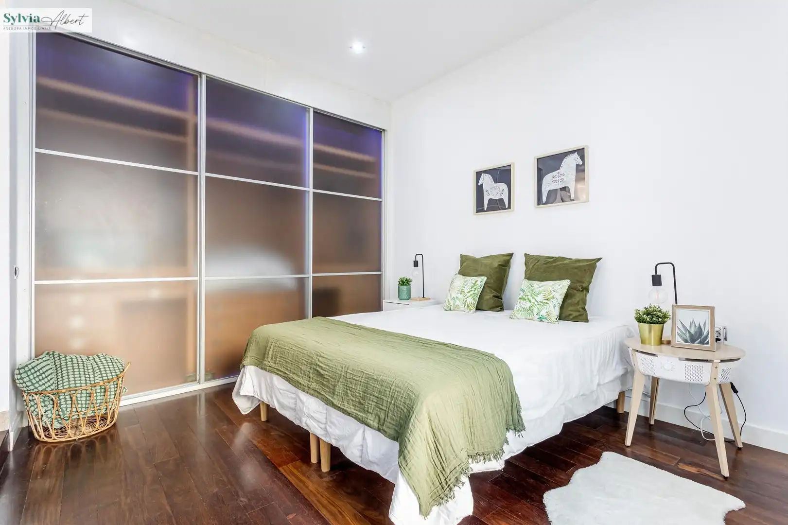 Habitación de Ático de alquiler en Valencia con Aire acondicionado, Parquet y Terraza