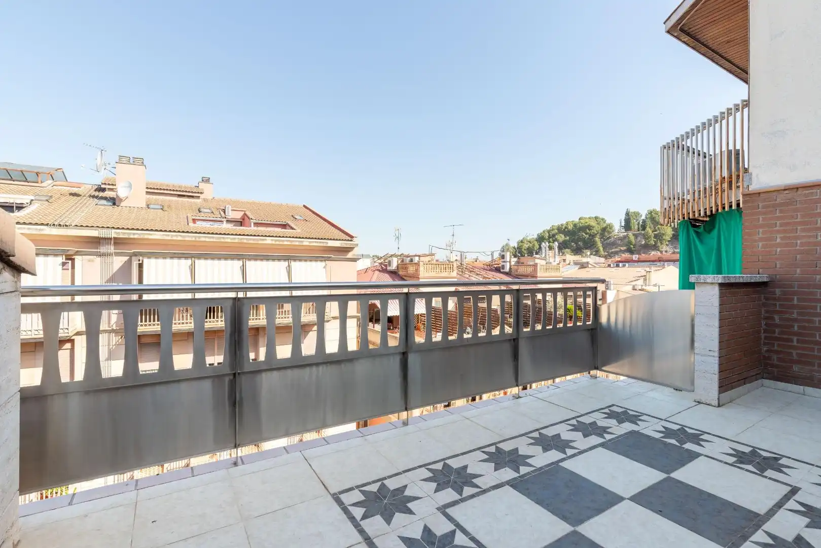 Terrasse von Dachboden zum Verkauf in Manresa mit Klimaanlage, Terrasse und Abstellraum