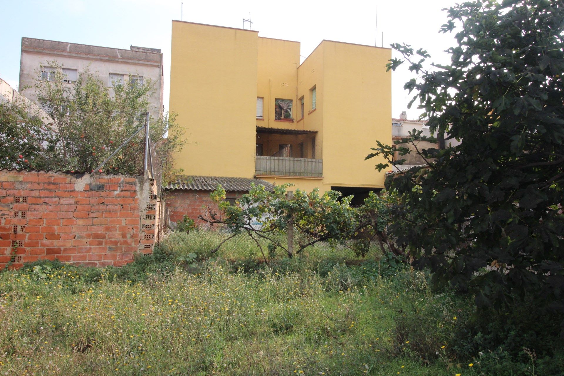 Exterior view of House or chalet for sale in Figueres  with Terrace