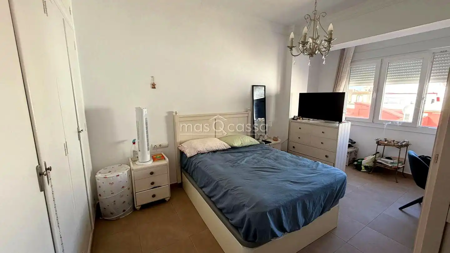 Schlafzimmer von Wohnung zur Miete in La Línea de la Concepción mit Möbliert