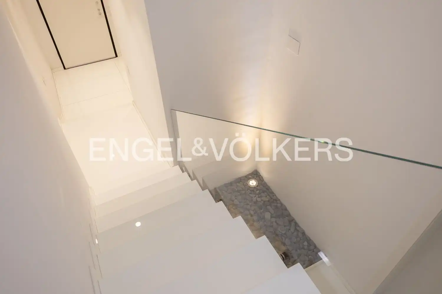 Houses for sale in Real  with Air Conditioner, Heating and Terrace