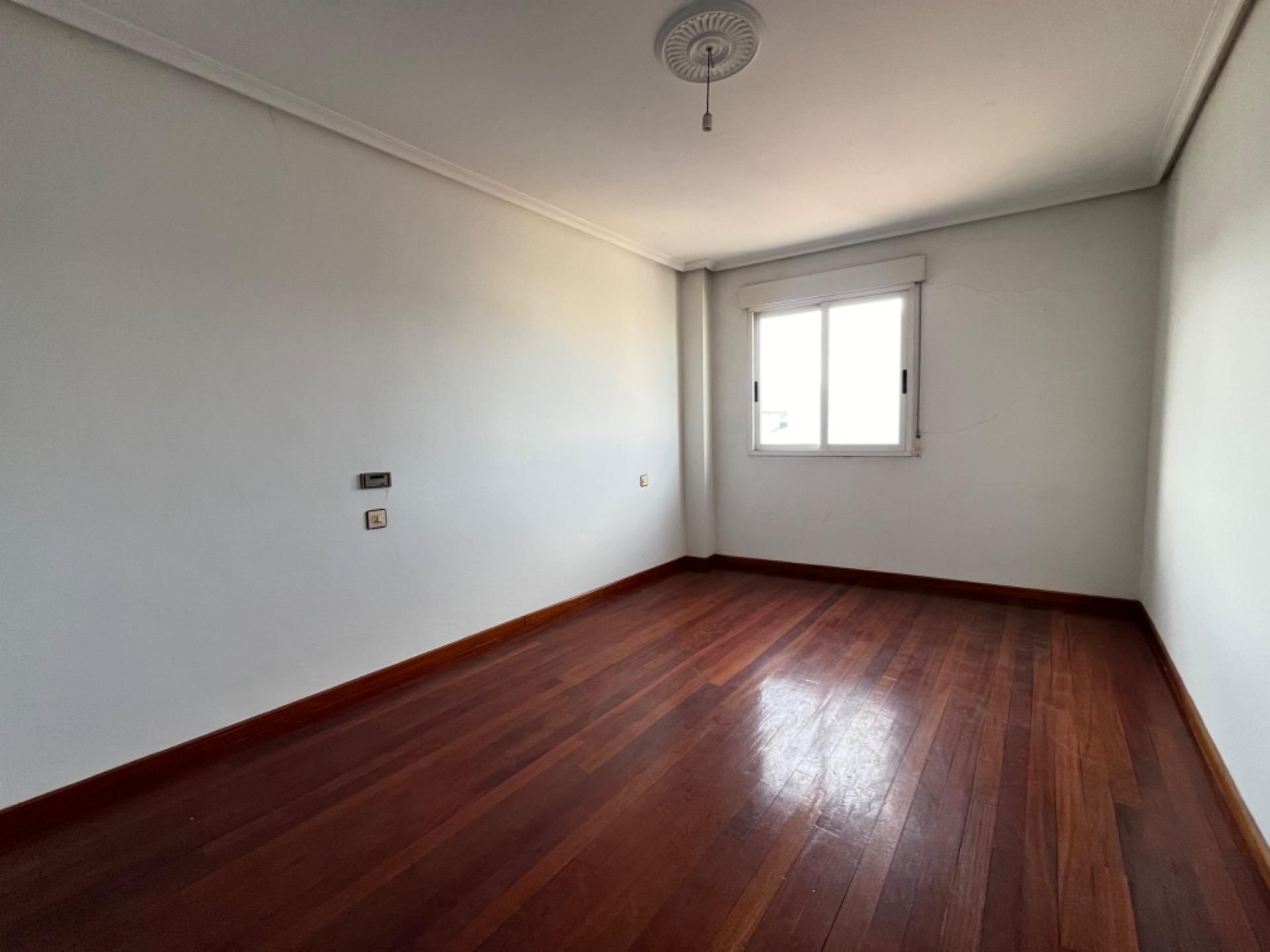 Bedroom of Flat for sale in Verín  with Heating, Private garden and Terrace
