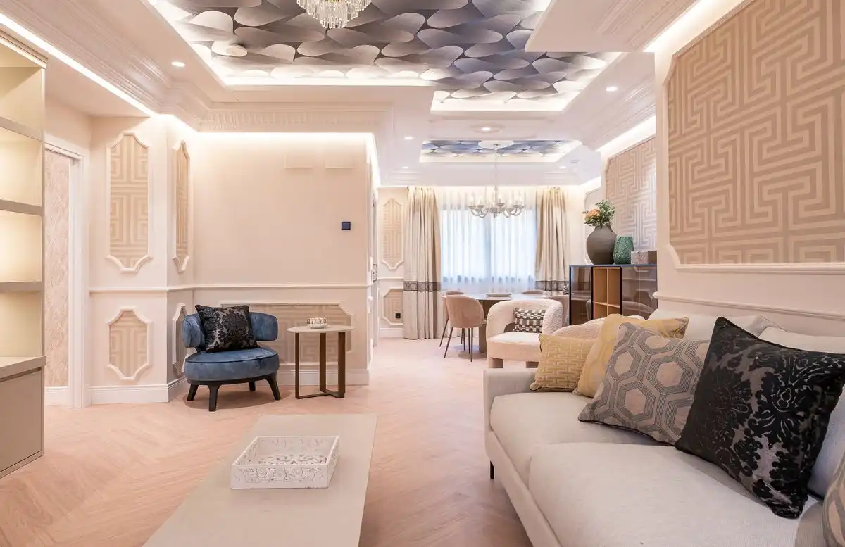 Flat with lift for sale in C. de Guzmán el Bueno, imagen 4