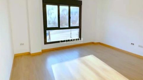 Foto 3 de Piso en venta en Travesía Doña Jimena, 3, Yuncler, Toledo
