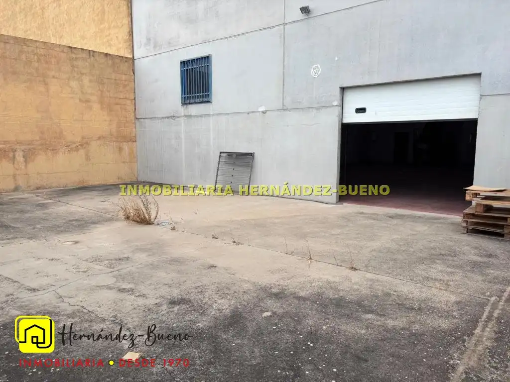 Nave industrial de alquiler en Carbajosa de la Sagrada
