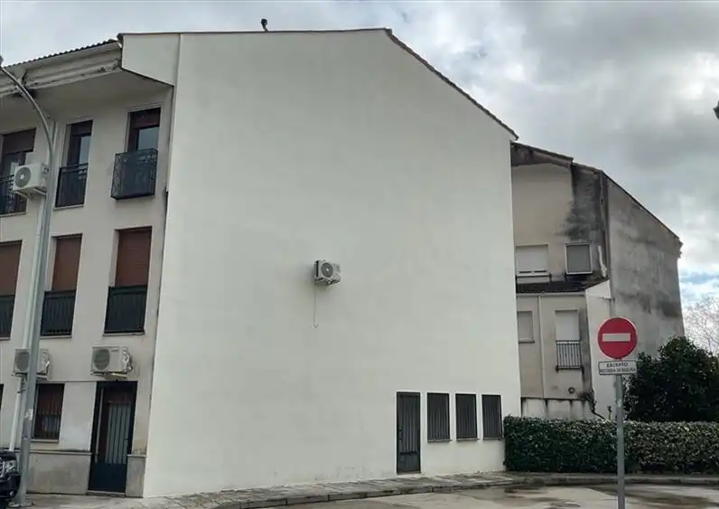 Vista exterior de Piso en venta en Candeleda