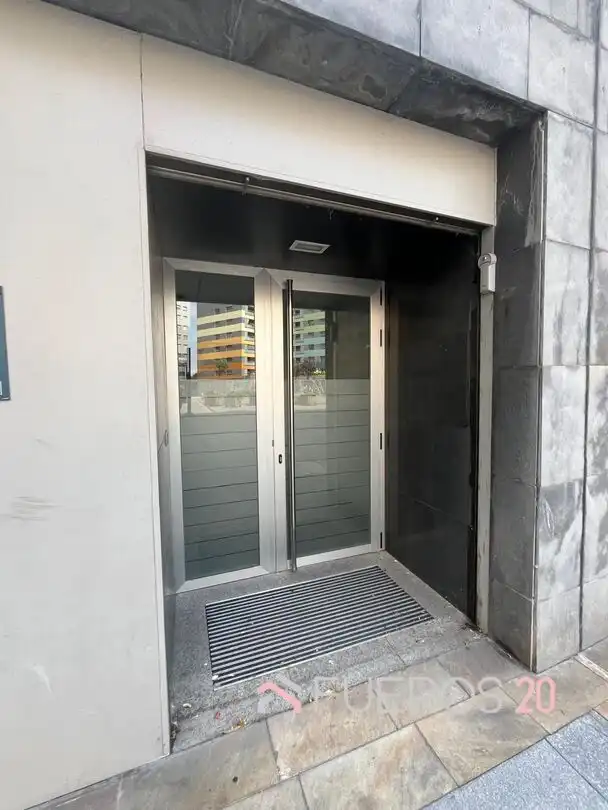 Business premises to rent in Bagatza - San Vicente, imagen 21