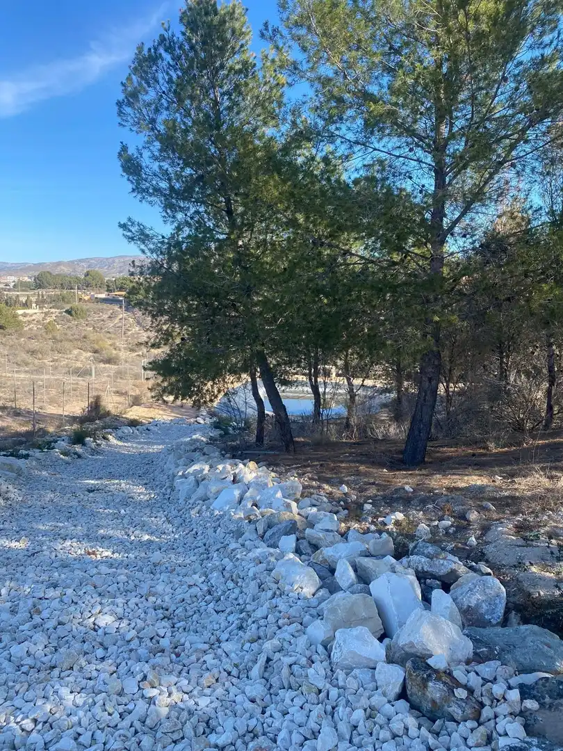 Casa o xalet en venda en Elda amb Aire condicionat, Jardí privat i Terrassa