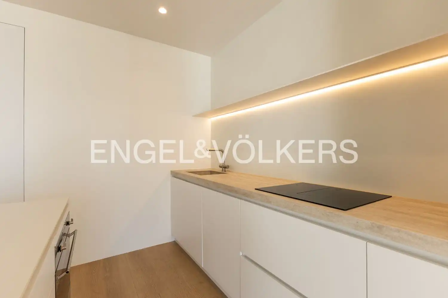 Kitchen of Flat for rent in Dénia  with Air Conditioner, Heating and Parquet flooring