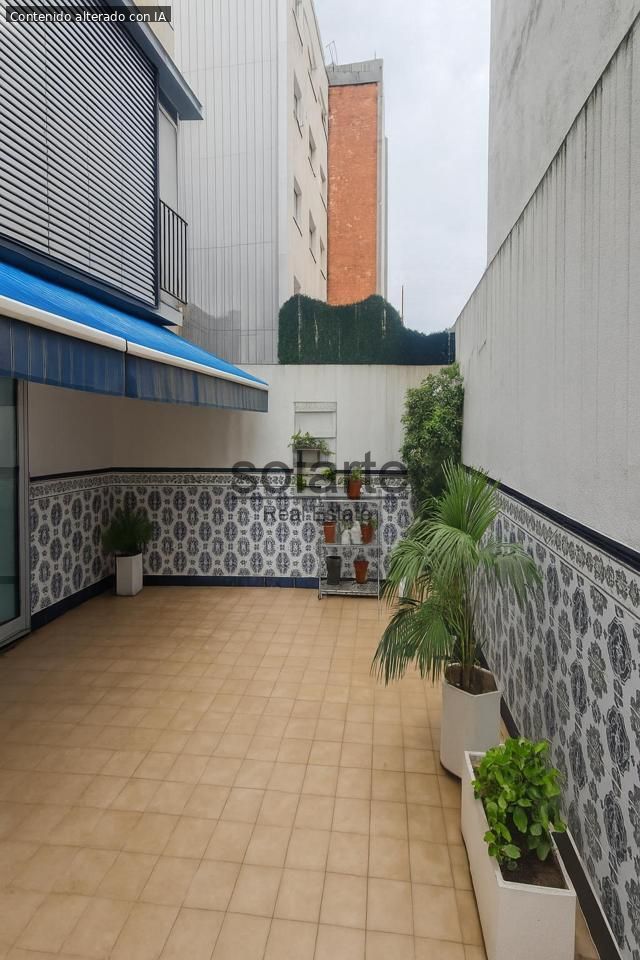 Terrassa de Planta baixa en venda en L'Hospitalet de Llobregat amb Aire condicionat i Parquet