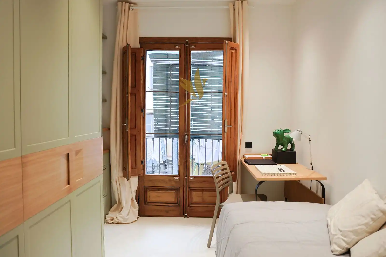 Habitación de Piso en venta en Barcelona con Aire acondicionado, Calefacción y Terraza