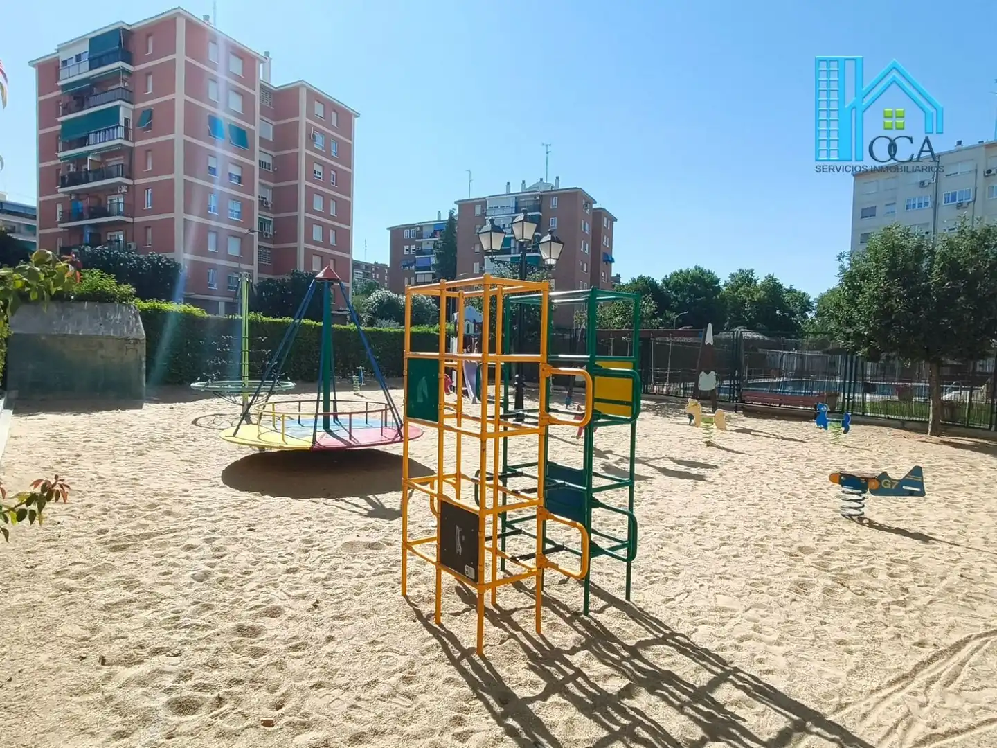 Parking de Piso en venta en Móstoles con Aire acondicionado, Jardín privado y Piscina comunitaria