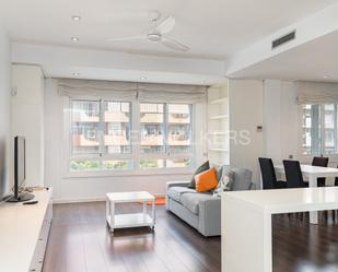 Exterior view of Apartment for sale in  Barcelona Capital  with Air Conditioner, Heating and Parquet flooring