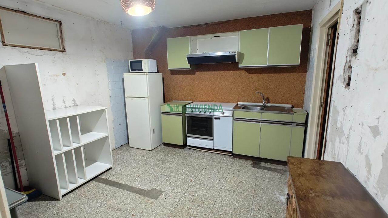 Cuina de Pis en venda en Vigo  amb Calefacció