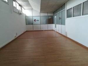 Oficina en Alquiler en Sur - PAU 4