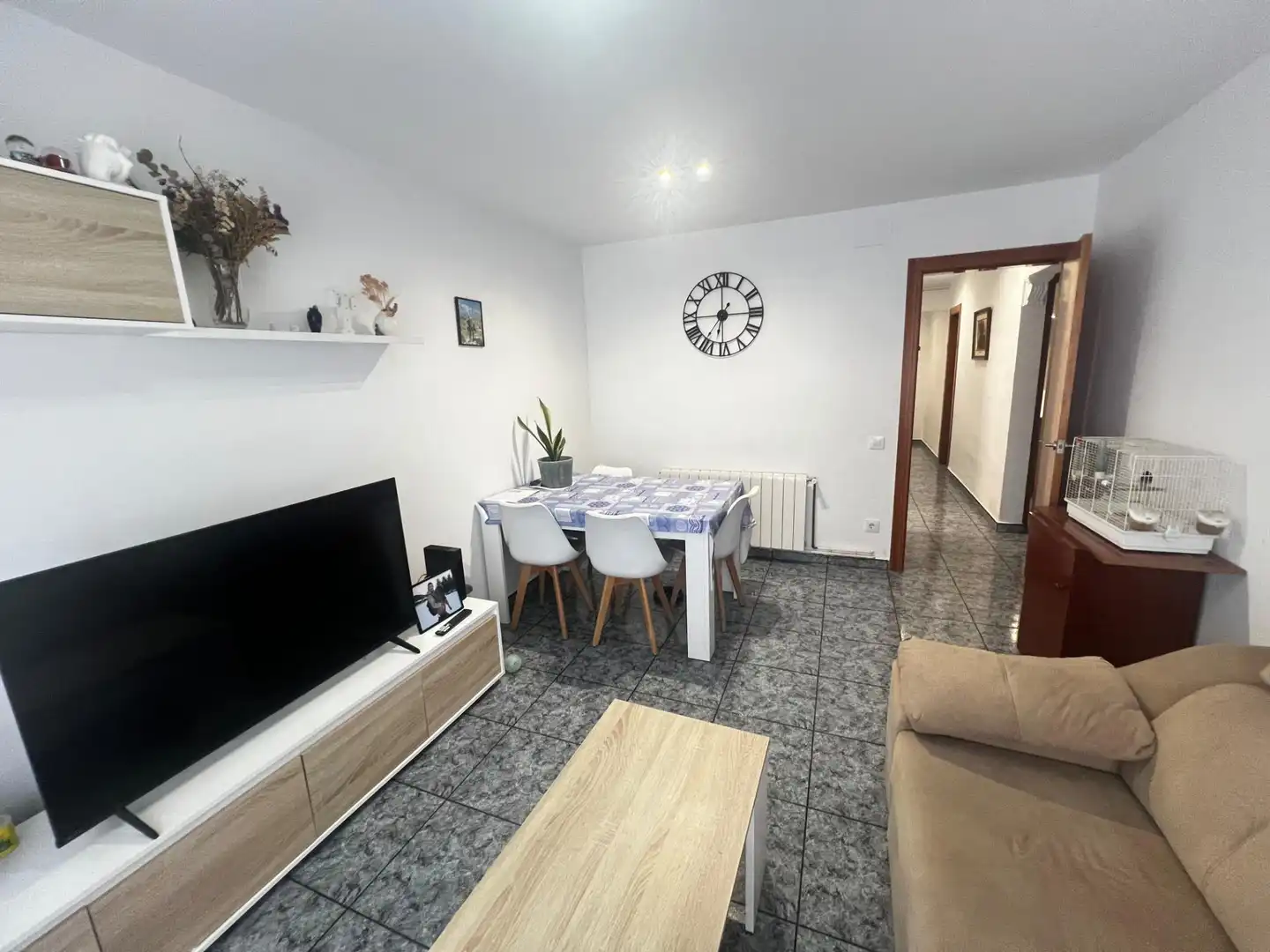 Sala de estar de Piso en venta en Vilanova i la Geltrú con Calefacción y Balcón