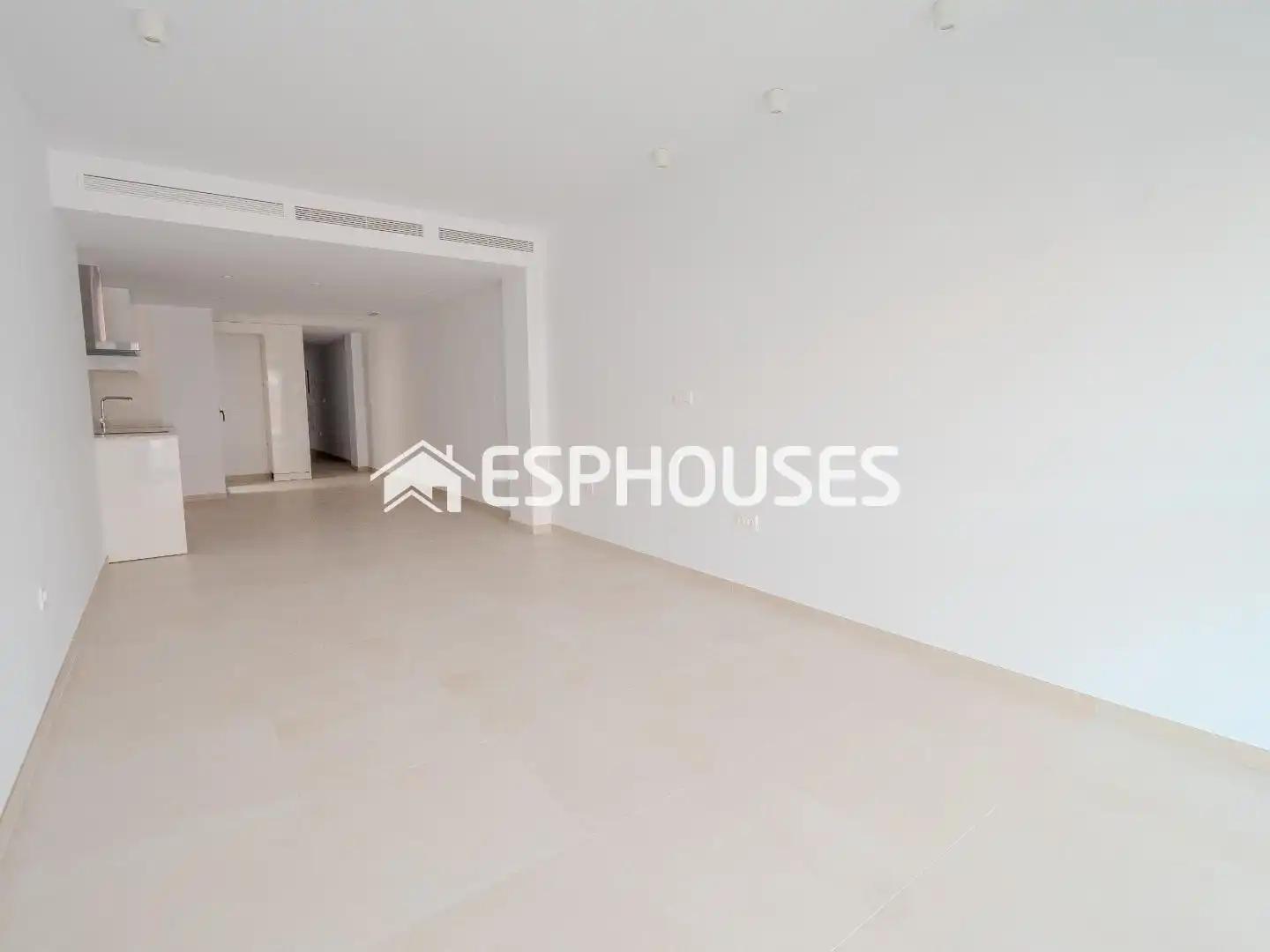 Piso en venta en Alicante / Alacant con Trastero, Balcón y Piscina comunitaria