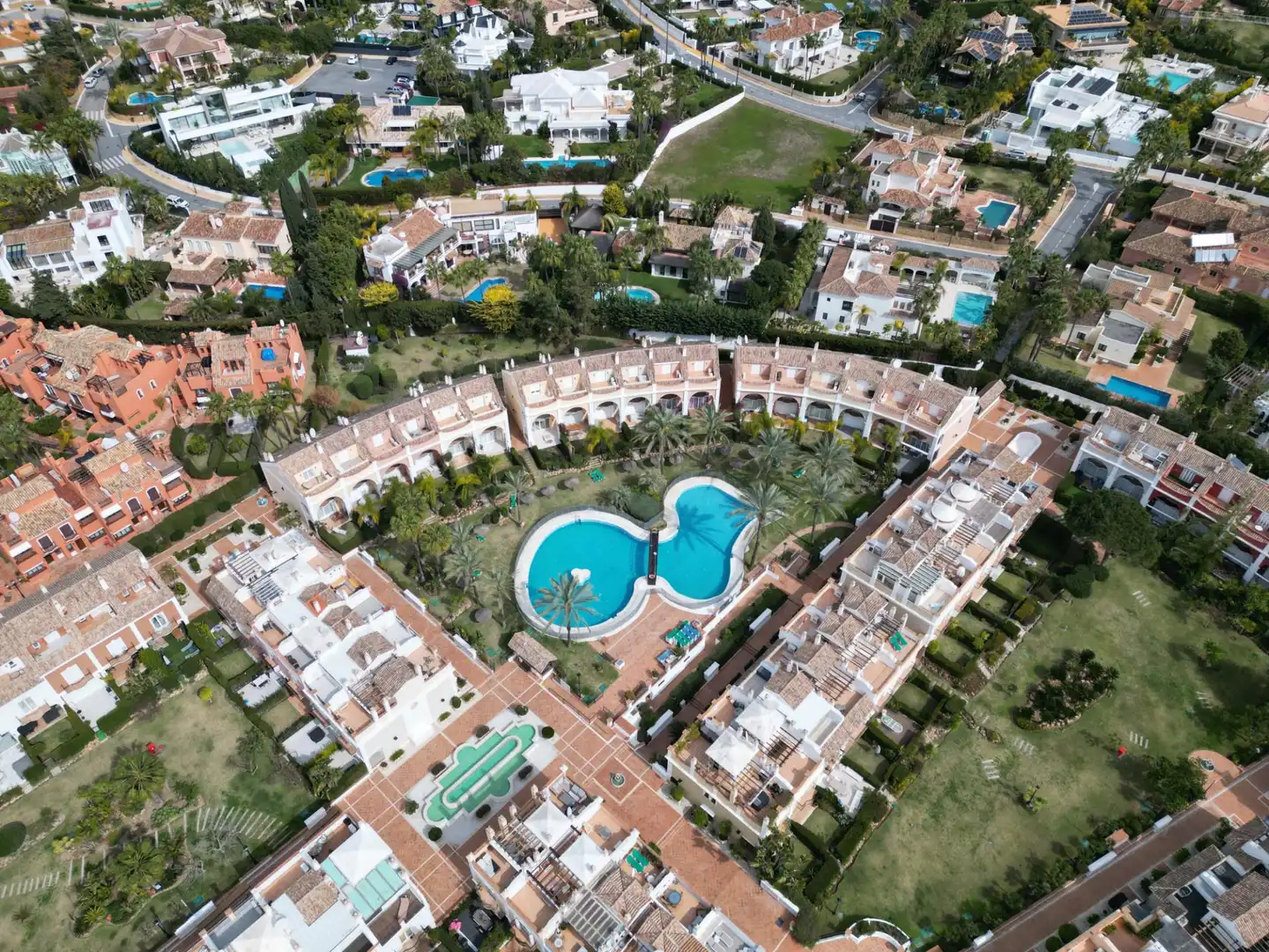 Exterior view of Detached homes for sale in Marbella  with Private garden, Alarm and Community pool