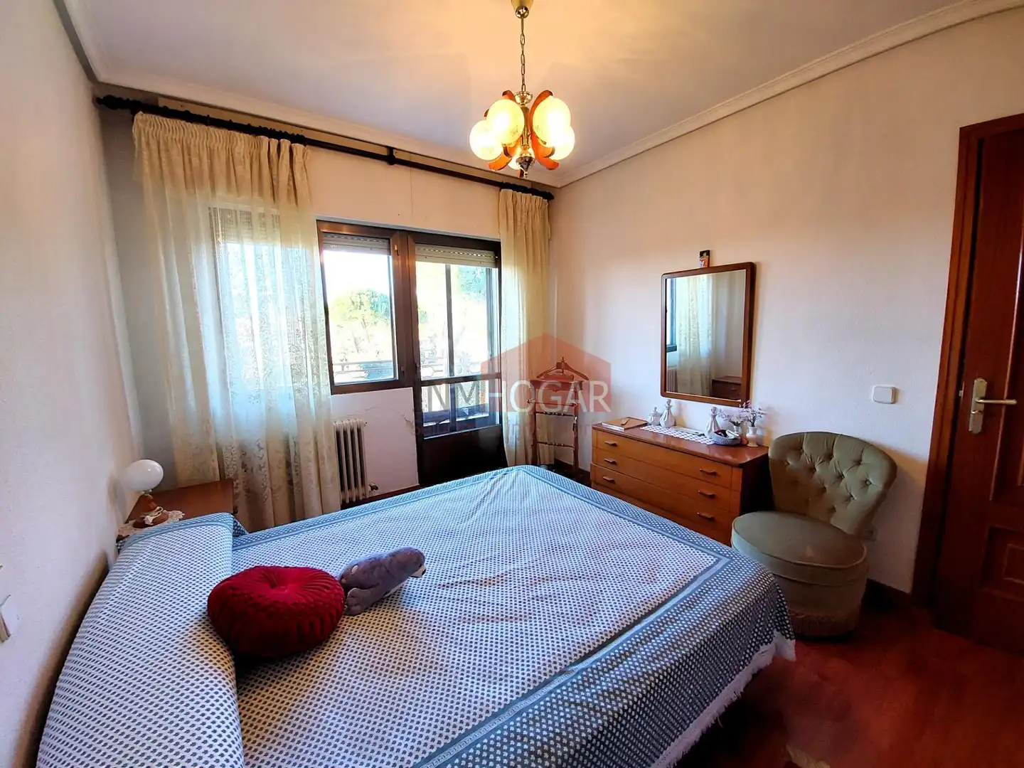 Habitación de Casa o chalet en venta en Ávila con Jardín privado, Trastero y Piscina