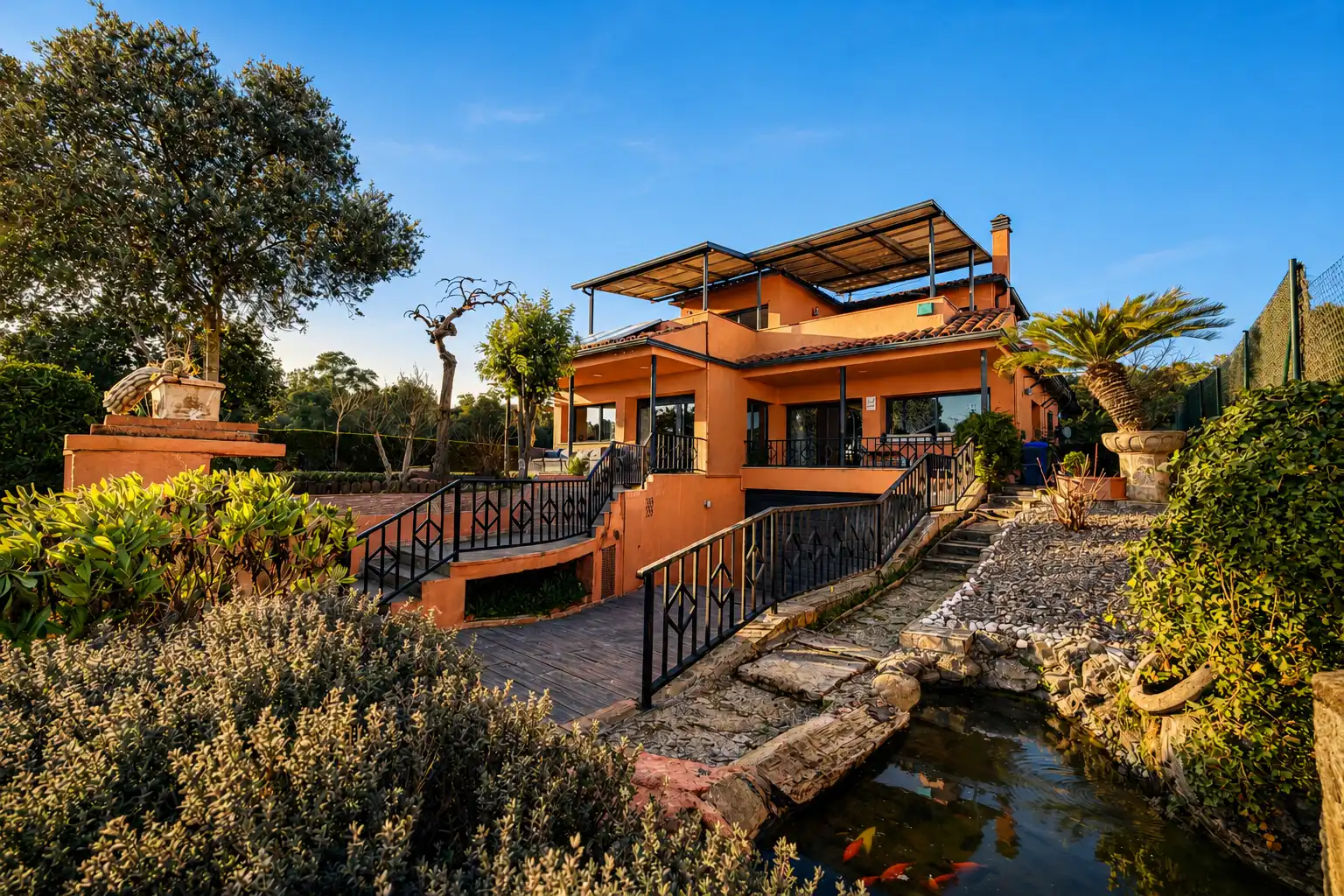 Villa mit Pool zum Verkauf in Carrer de les Escoles