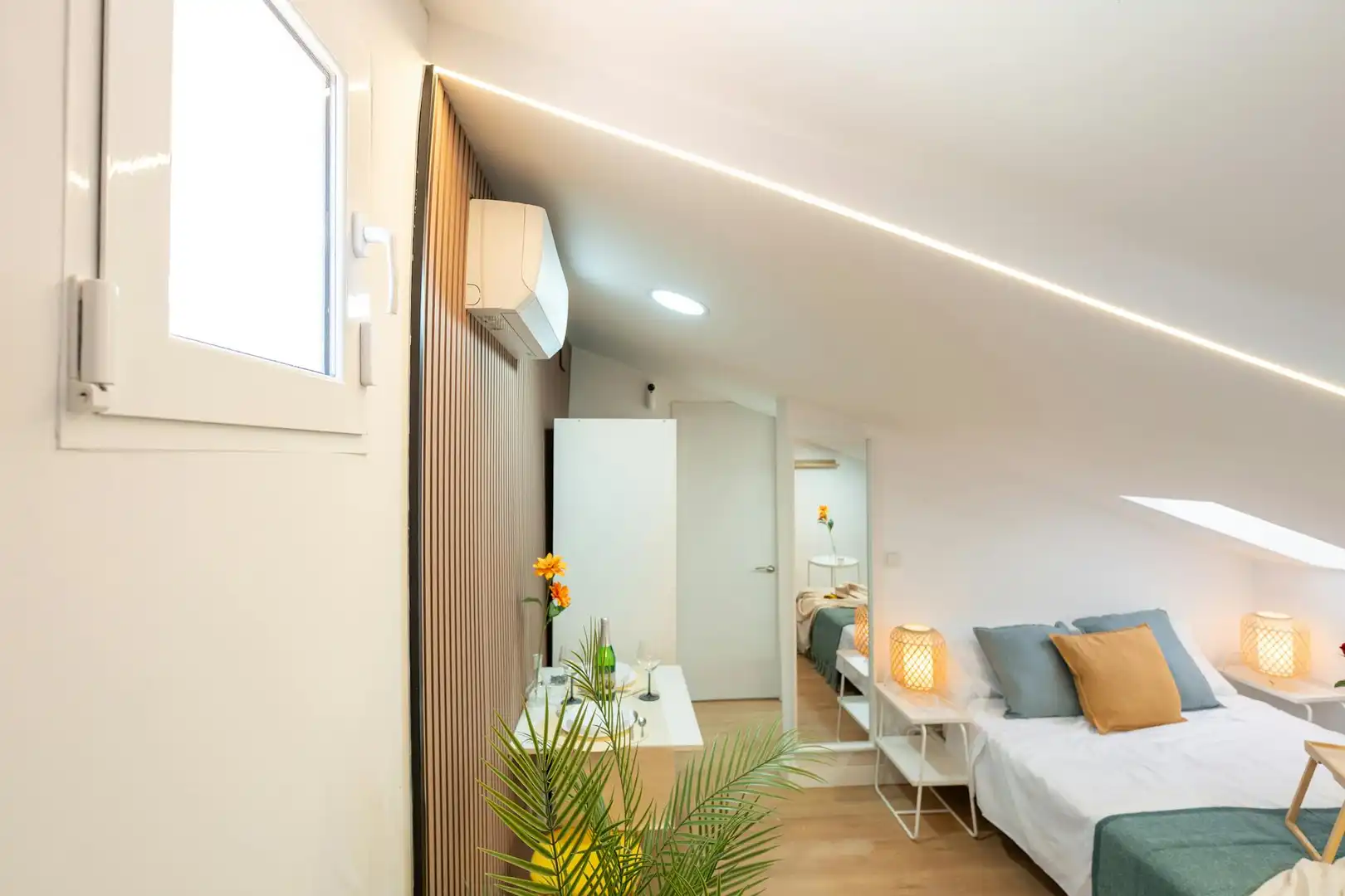 Habitación de Piso de alquiler en Madrid con Aire acondicionado, Calefacción y Jardín privado
