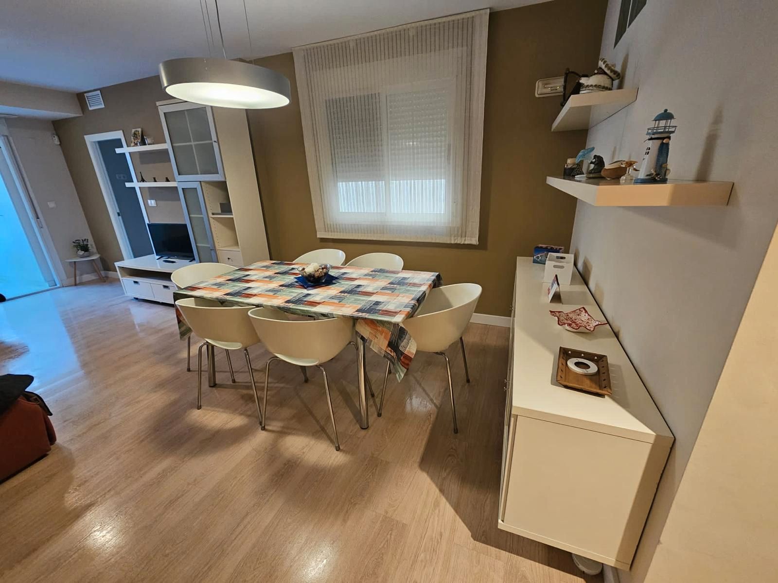 Menjador de Pis en venda en Pilar de la Horadada amb Aire condicionat, Traster i Moblat