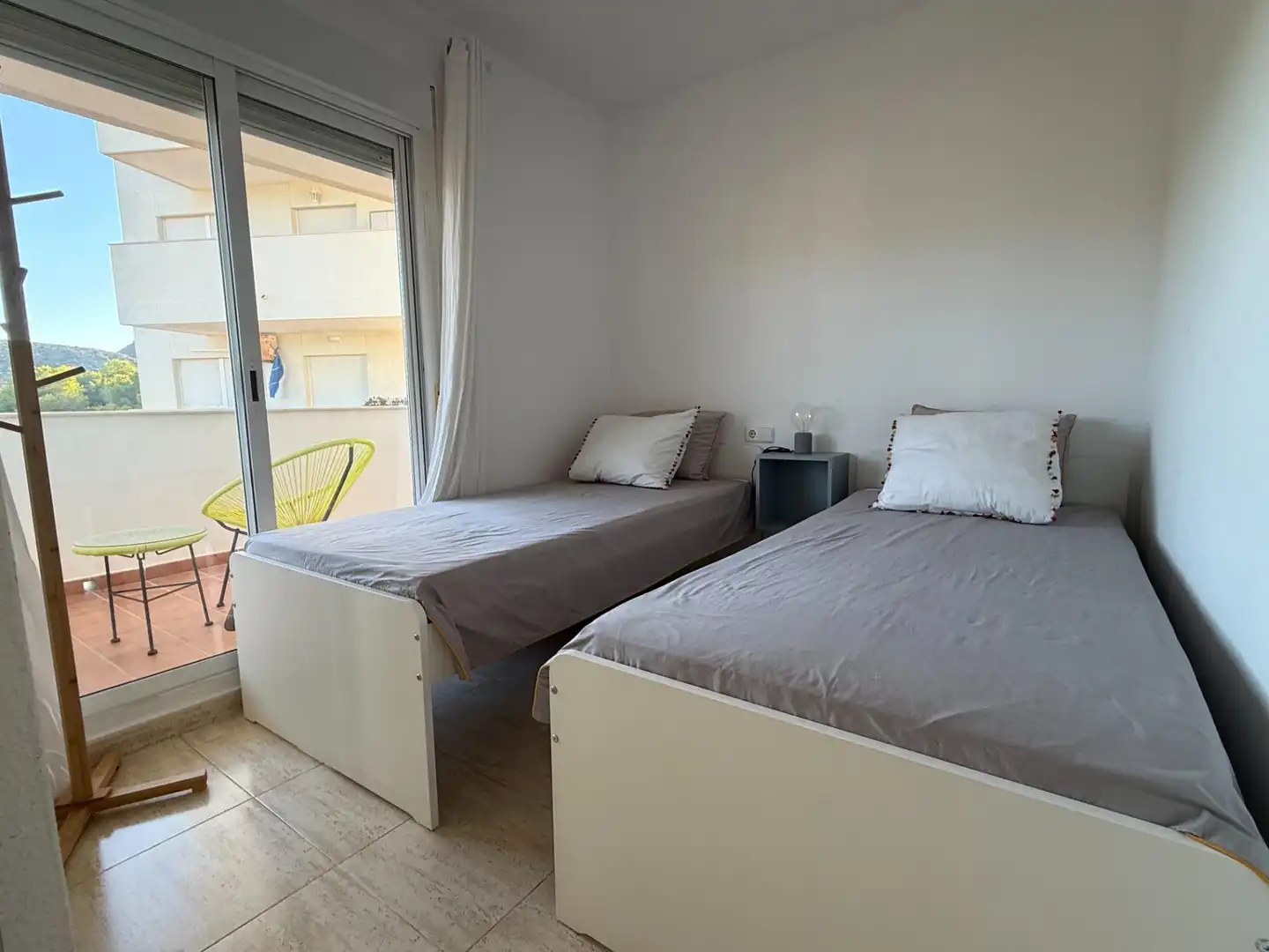 Bedroom of Flat for rent in Cartagena  with Furnished, Balcony and Community pool