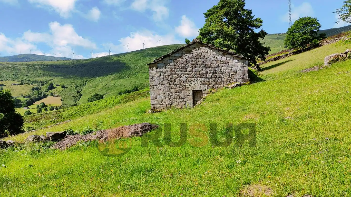 Casa rústica en venta en Vegaloscorrales, imagen 27