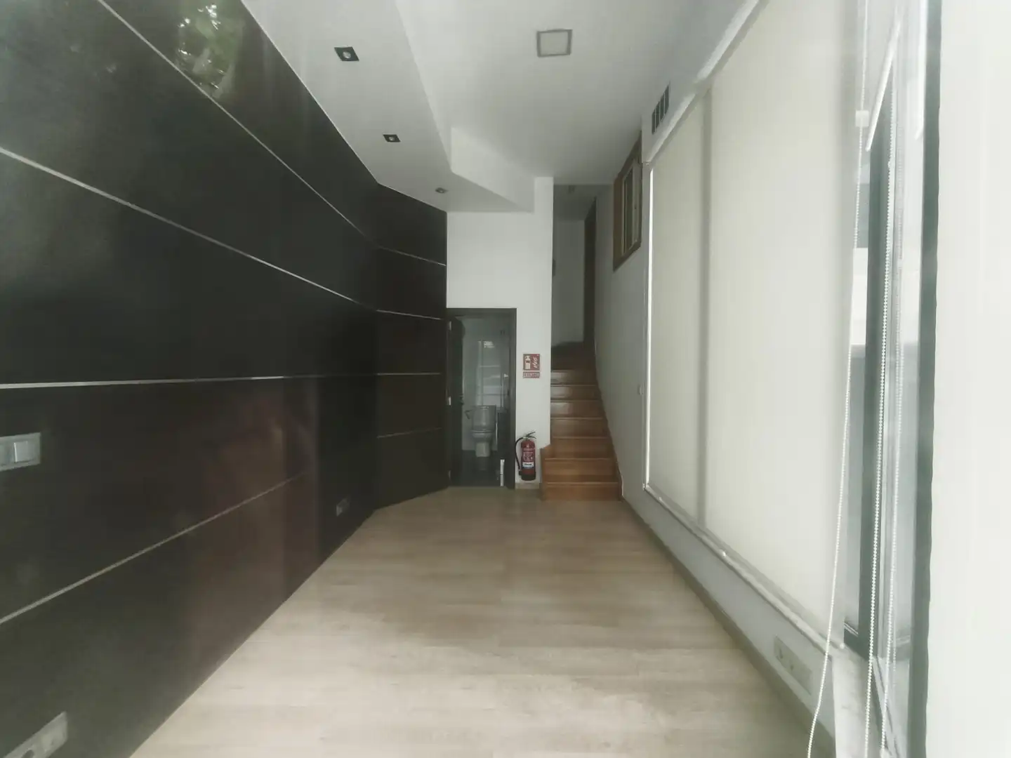 Local comercial en alquiler en Rúa Celso Emilio Ferreiro 30, imagen 2