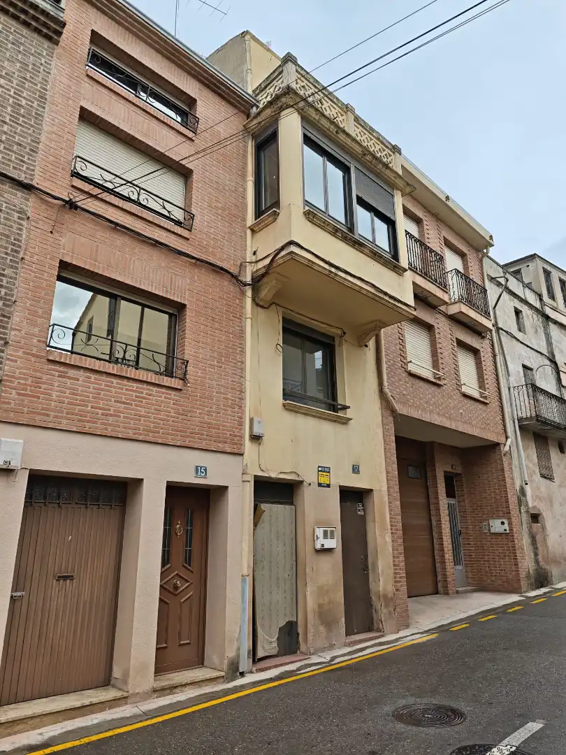 Casa adosada en venta en Calle Ezequiel Fernández, Arenzana de Abajo